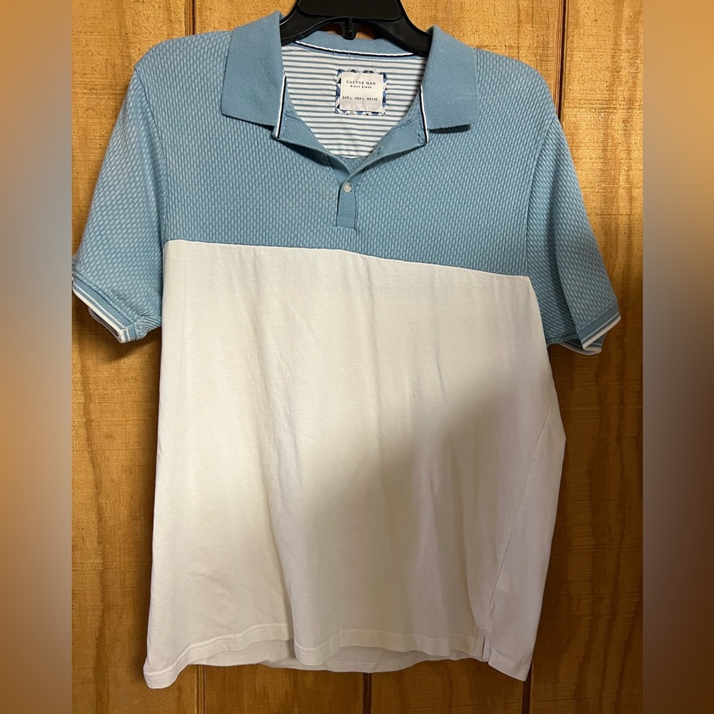Cactus Men's Blue and White Polo Shirt
